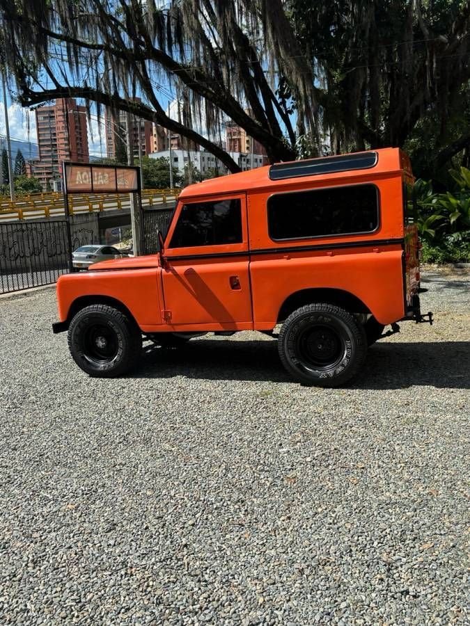 1982 Land Rover Series 1 - 3 - Santana 90, foto 9
