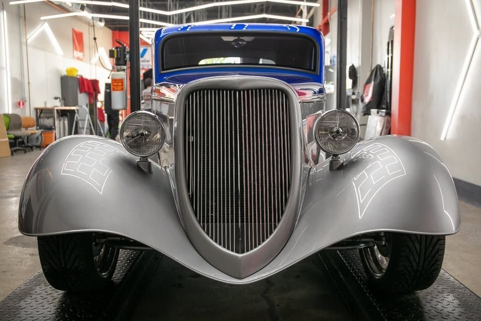 1934 Ford Deluxe - coupe, foto 2