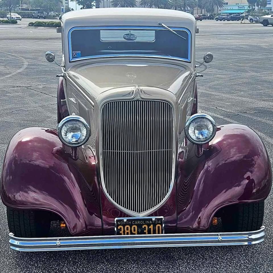 1934 Plymouth 5-Window Coupe, foto 2