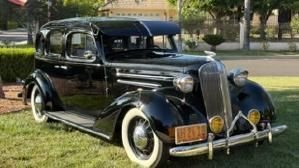 1936 Chevrolet Sedan - Suicide Doors, foto 2