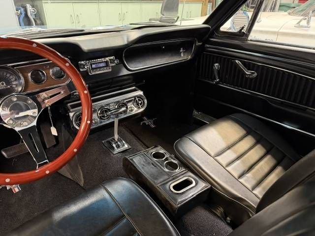 1965 Ford Mustang - coupe, foto 11