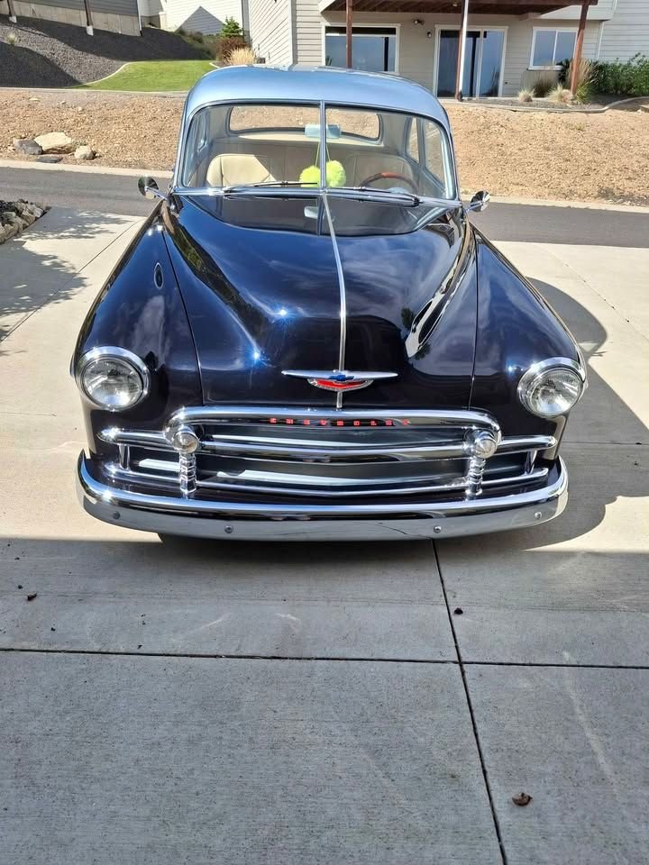 1950 Chevrolet Deluxe - sport coupe, foto 3