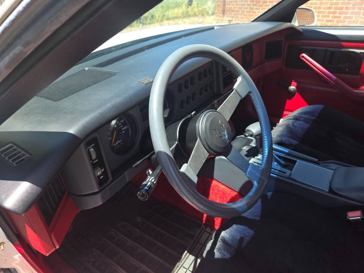 1985 Pontiac Firebird, foto 9