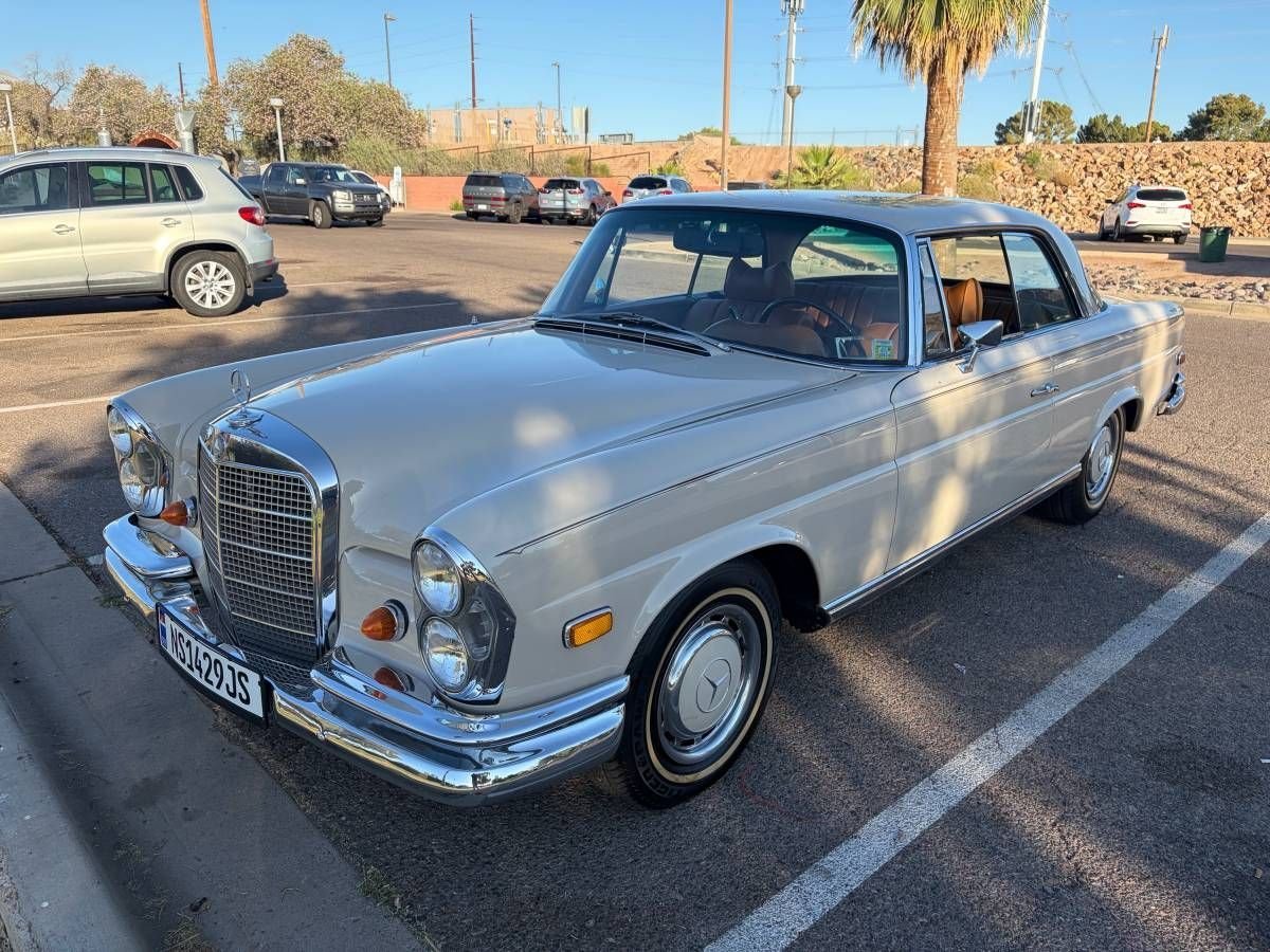 1969 Mercedes-Benz S-Class W111/112, foto 2