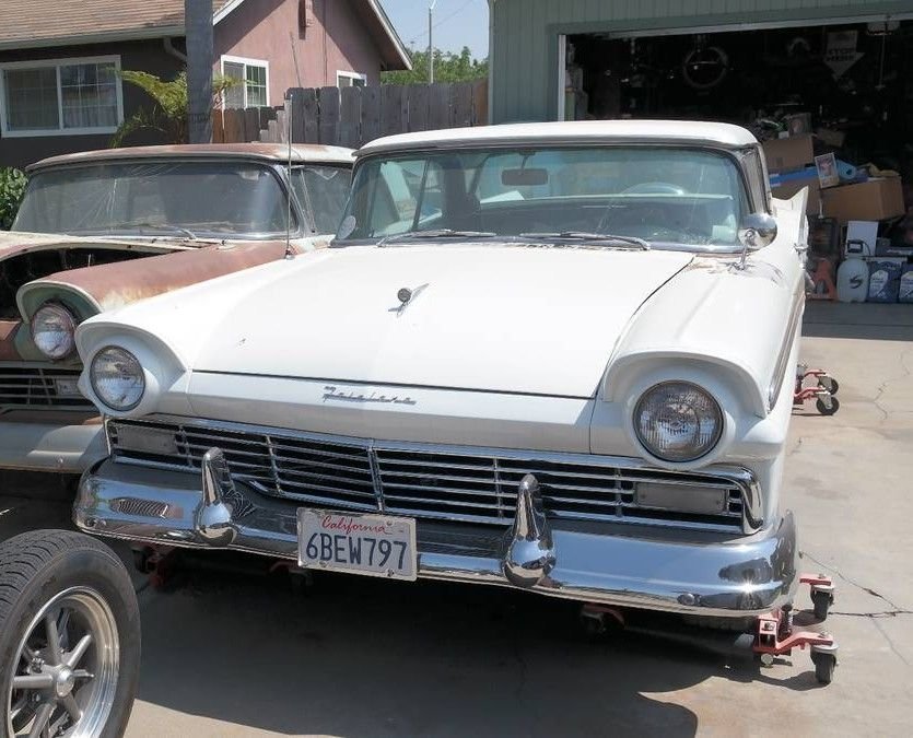 1957 Ford Fairlane, foto 2