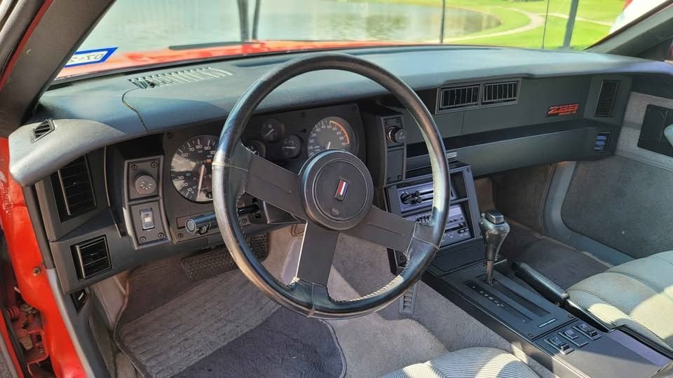 1989 Chevrolet Camaro - IROC, foto 7