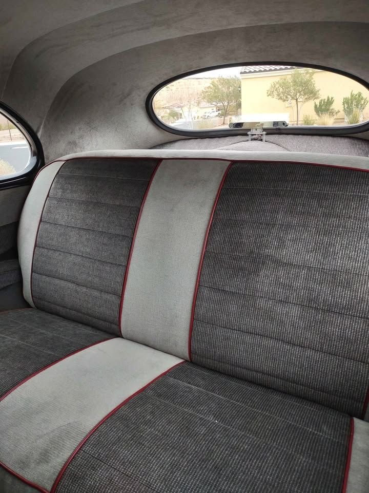 1946 Ford Super Deluxe - Tudor sedan, foto 10
