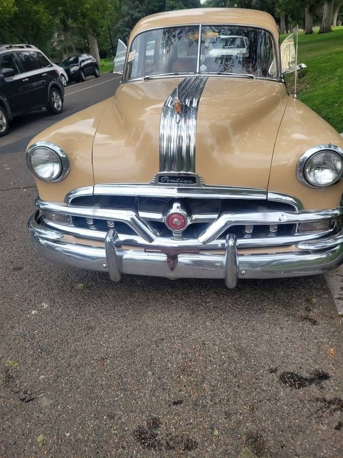 1951 Pontiac Chieftain de Luxe, foto 2