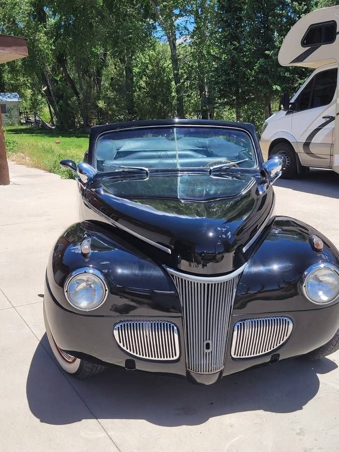 1941 Ford Convertible, foto 2