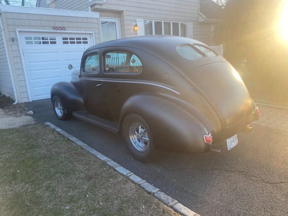1940 Ford Custom - restomod, foto 2