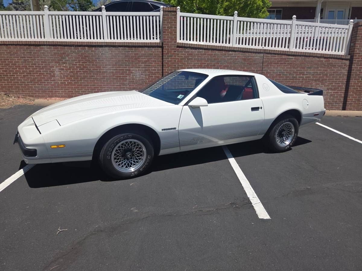 1985 Pontiac Firebird, foto 4