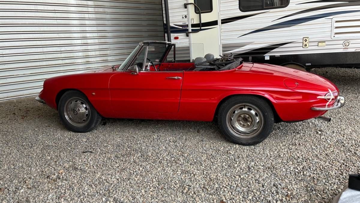 1967 Alfa Romeo Spider, foto 2