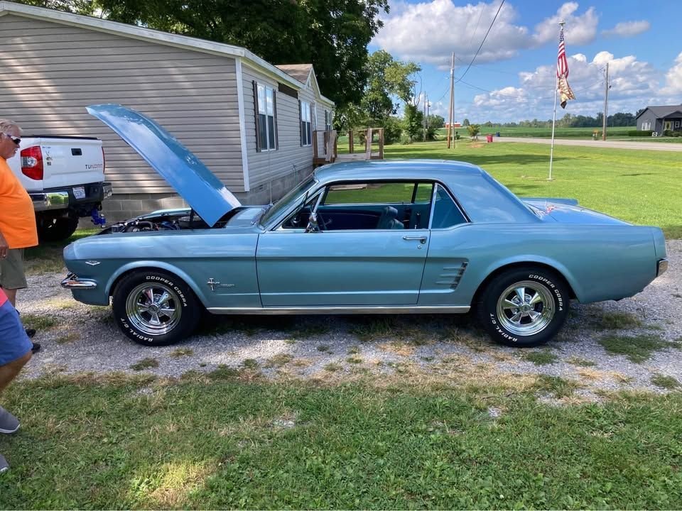 1966 Ford Mustang - coupe, foto 2
