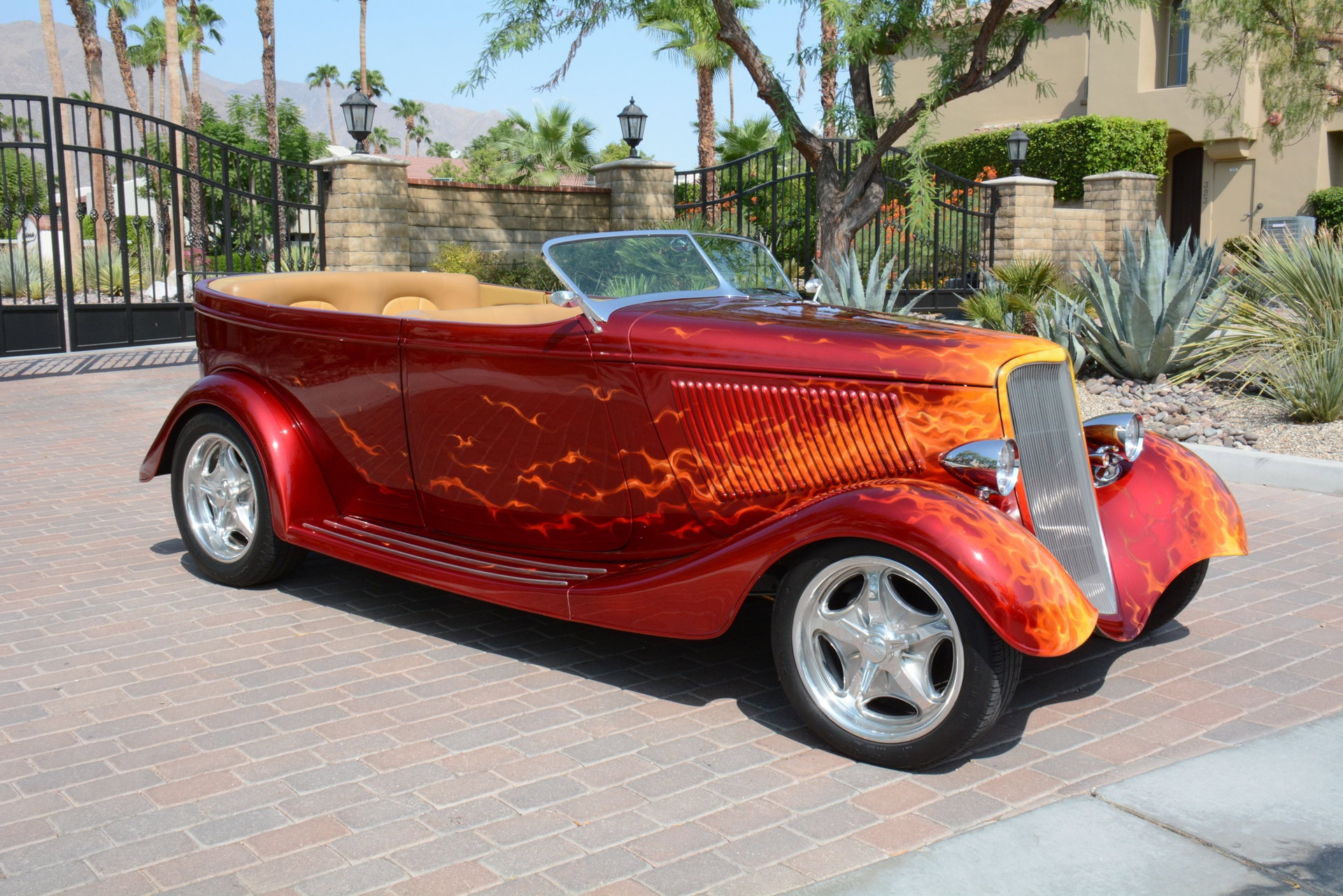 1933 Ford Phaeton, foto 3