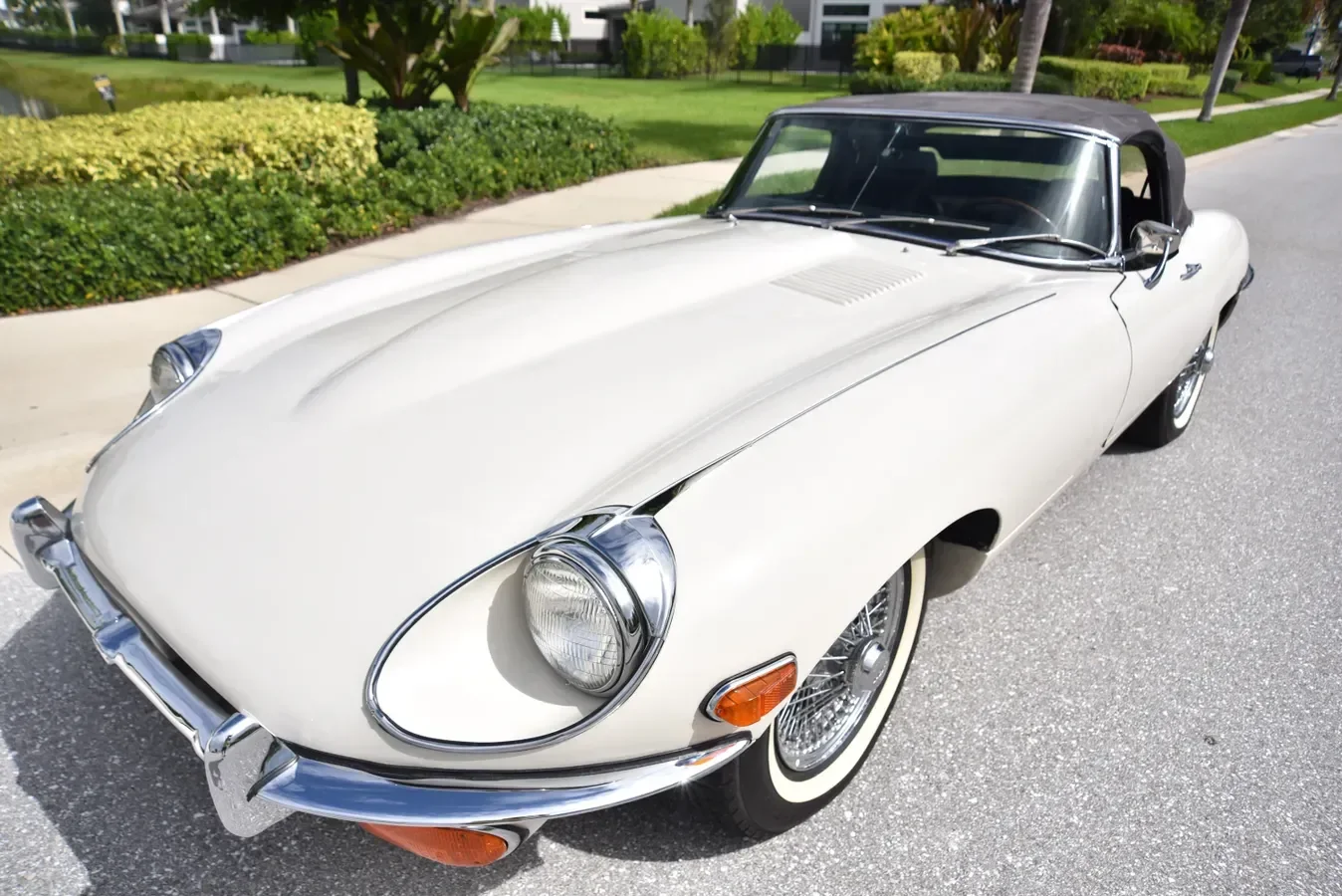 1970 Jaguar E-Type SII - Convertible, foto 1