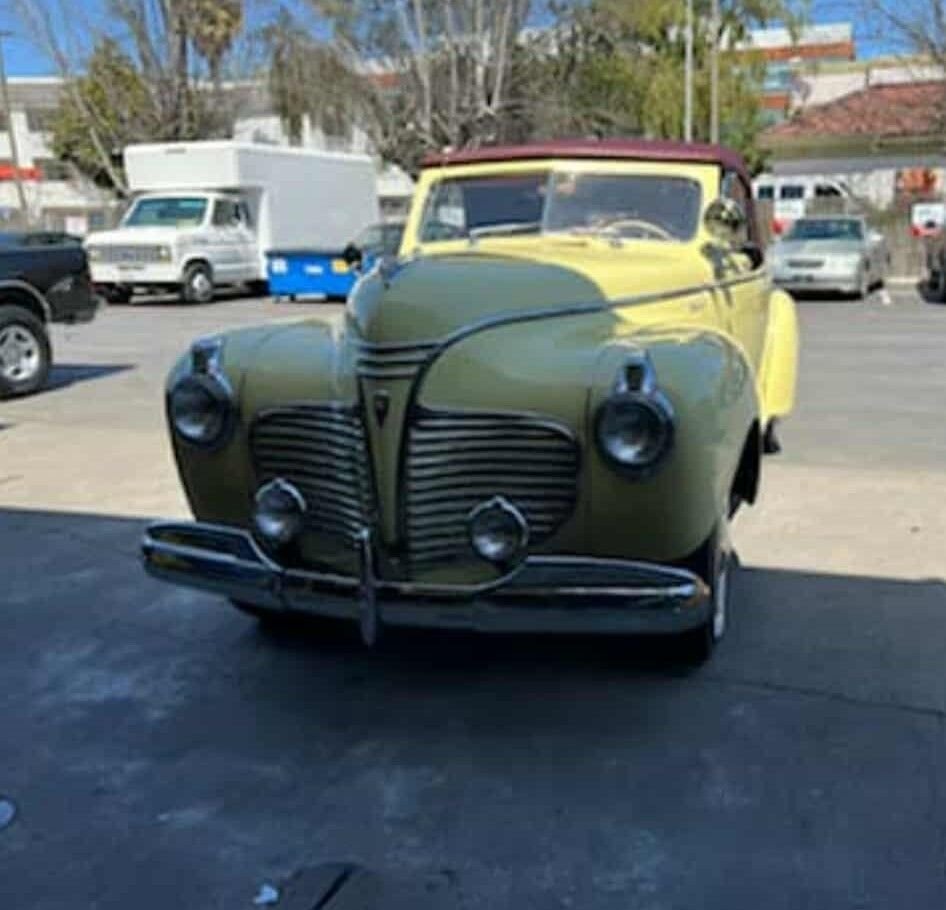 1941 Plymouth De Luxe - convertible, foto 2