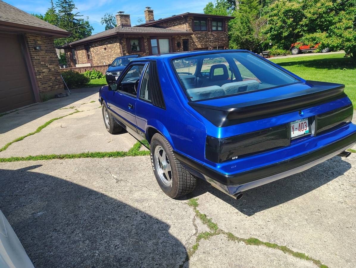 1985 Ford Mustang, foto 2
