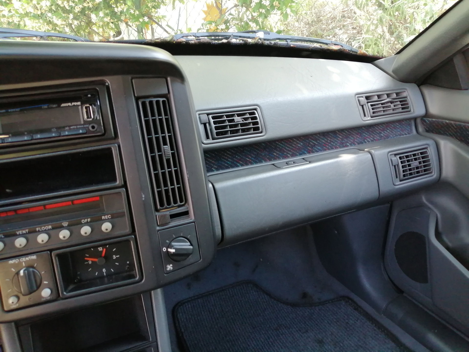 1990 Volvo 480, foto 10