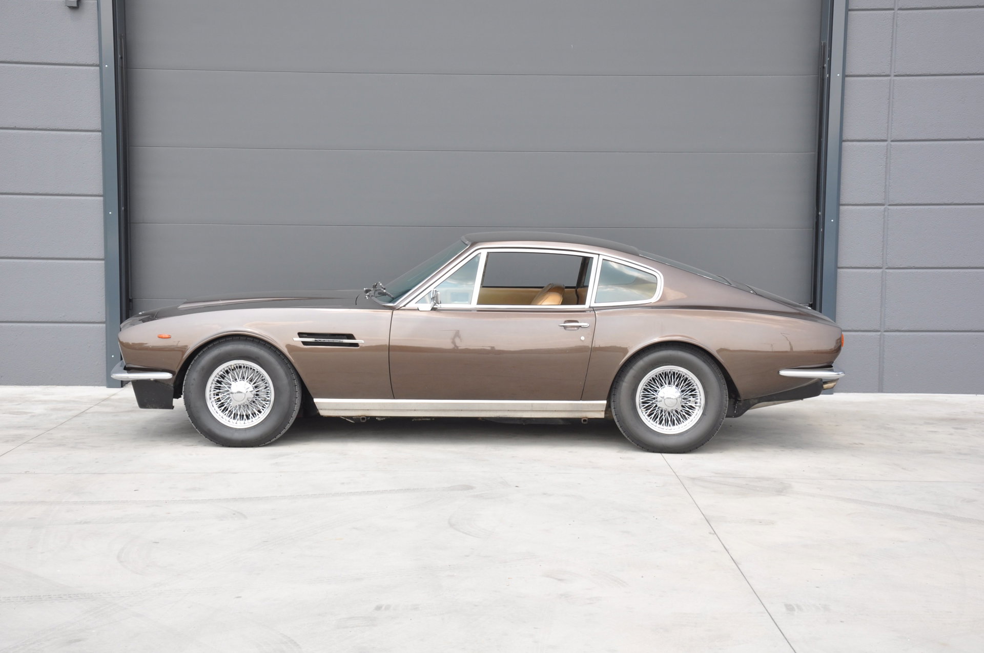 1970 Aston Martin DBS - VANTAGE, foto 3