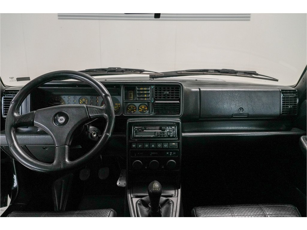 1992 Lancia Delta - HF Integrale Evo 1, foto 2