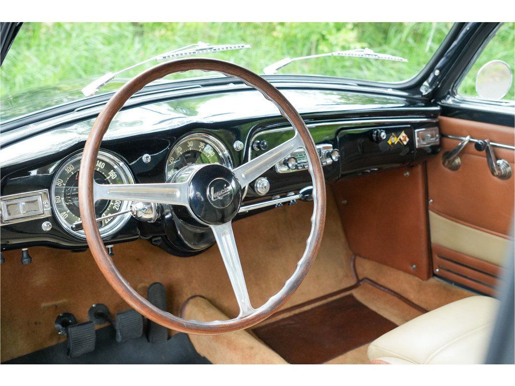 1957 Lancia Aurelia, foto 2