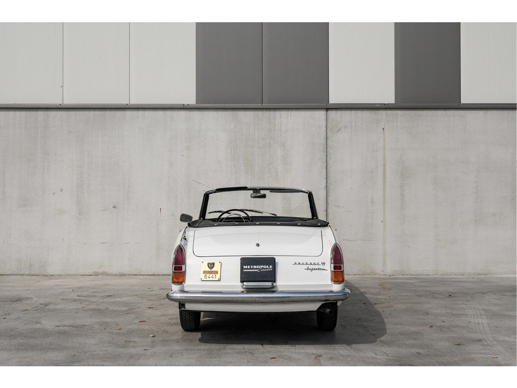 1967 Peugeot 404, foto 3