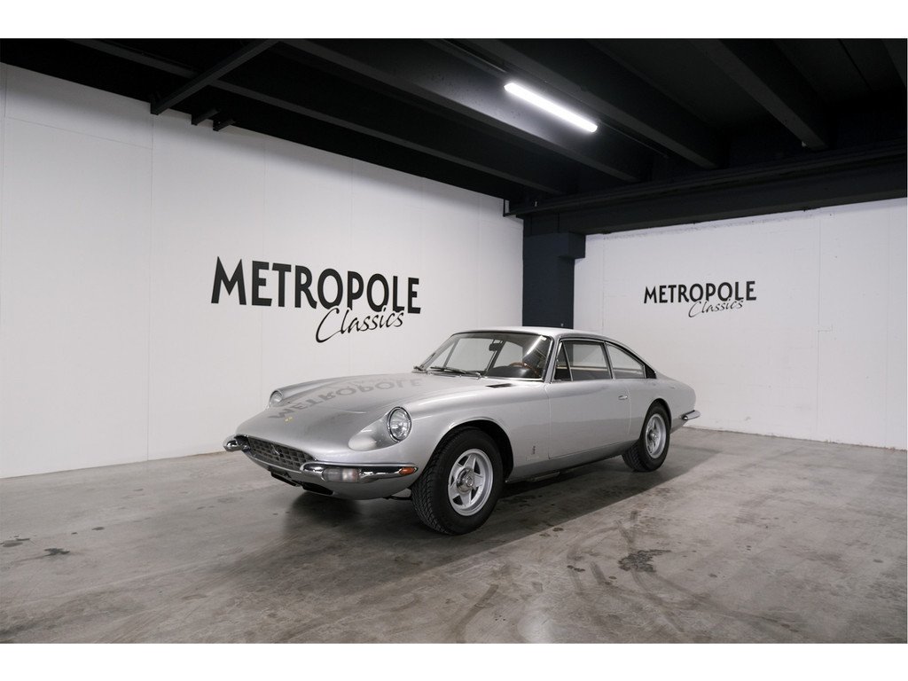 1970 Ferrari 365 - GT, foto 3