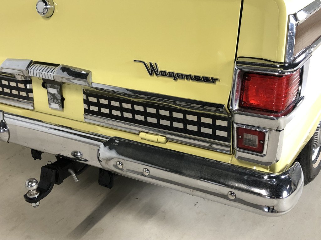 1973 Jeep Grand Wagoneer - Station Wagon, foto 9
