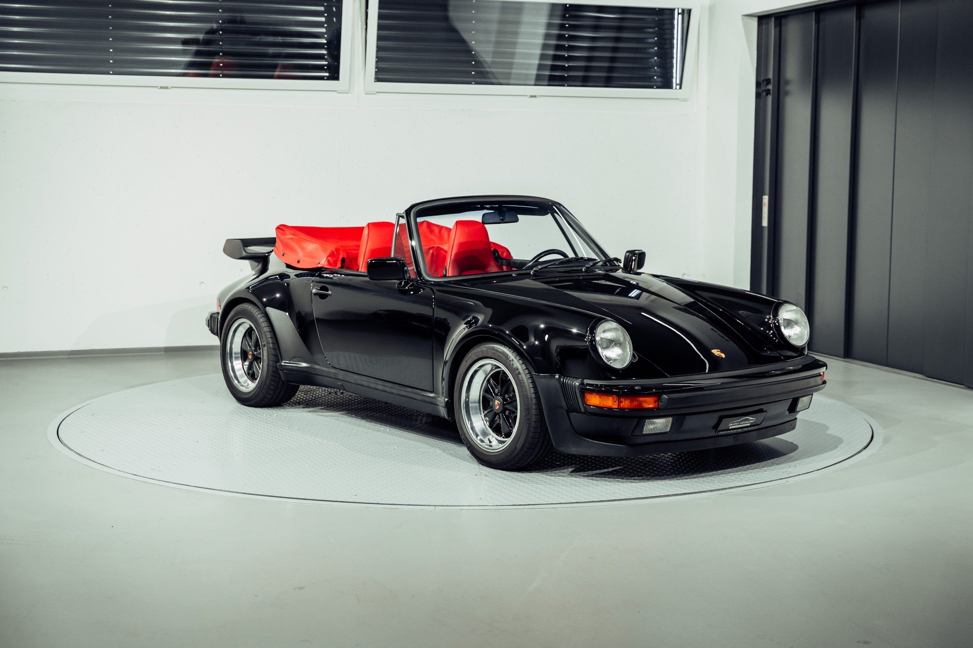 1989 Porsche 911 "Turbo" - 911 930 3.3 Turbo Cabrio, foto 6