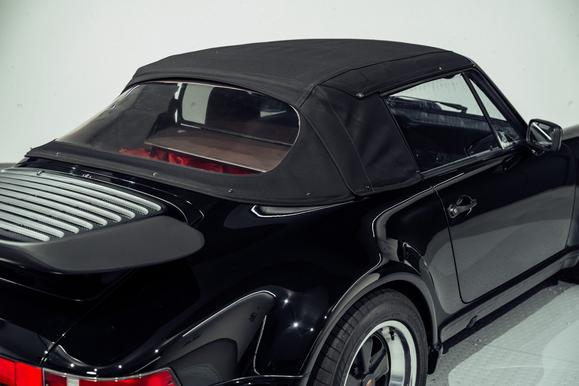 1989 Porsche 911 "Turbo" - 911 930 3.3 Turbo Cabrio, foto 4