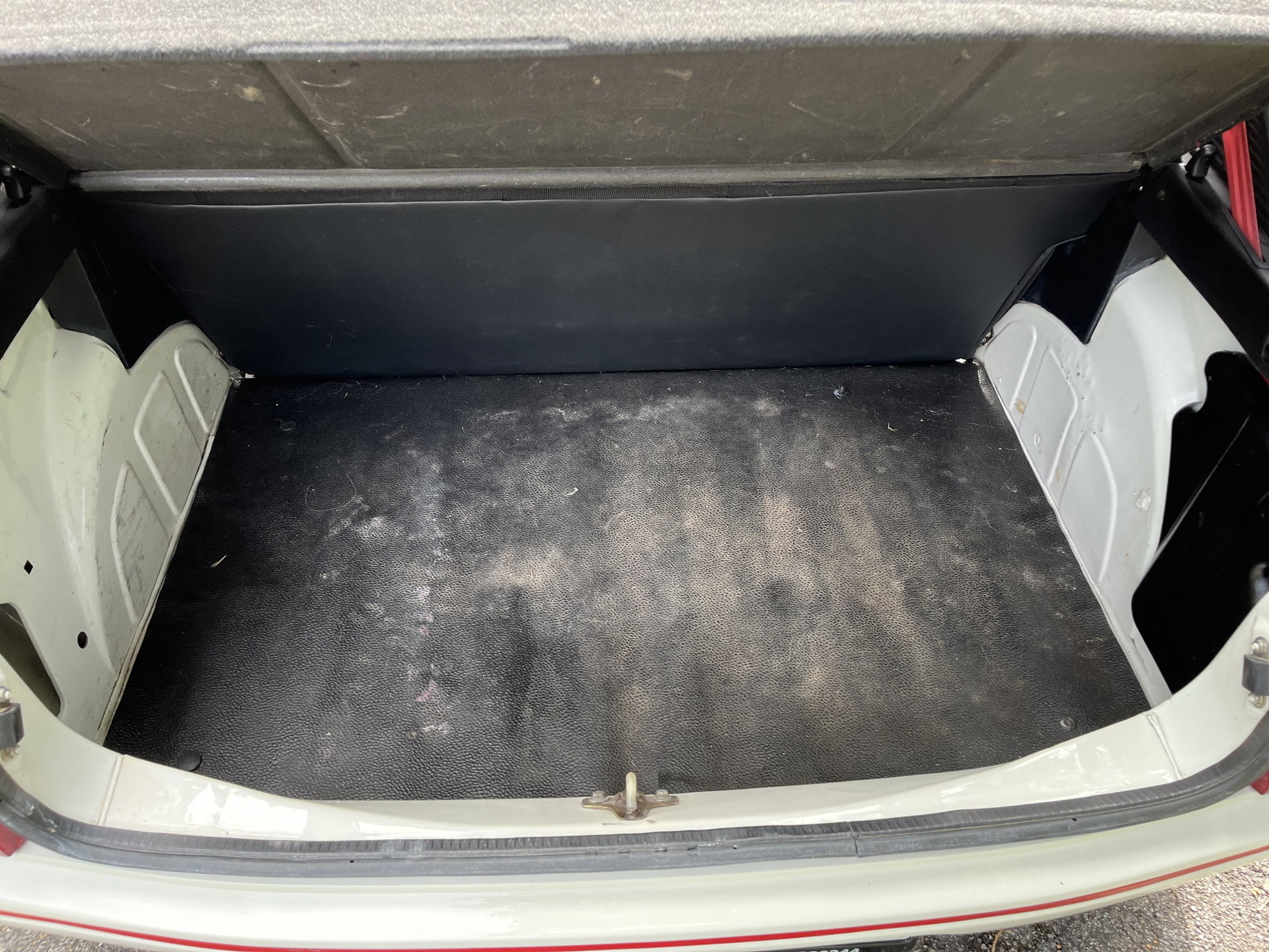 1992 Peugeot 205 - 1,3 Rallye, foto 8