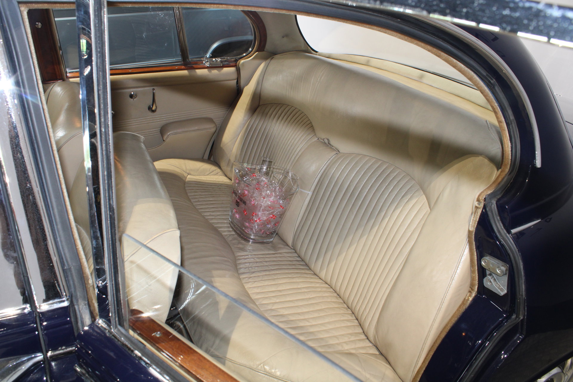 1969 Jaguar 420 - 4.2 Automatic, foto 11