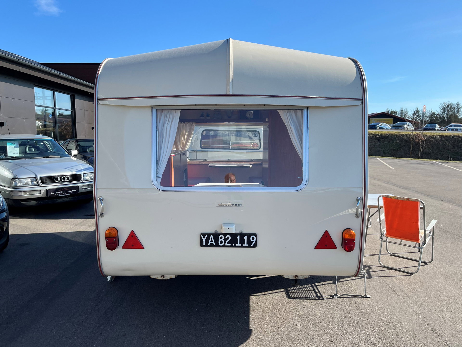 1967 VW T2 - Westfalia with caravan - UNIQUE!, foto 9