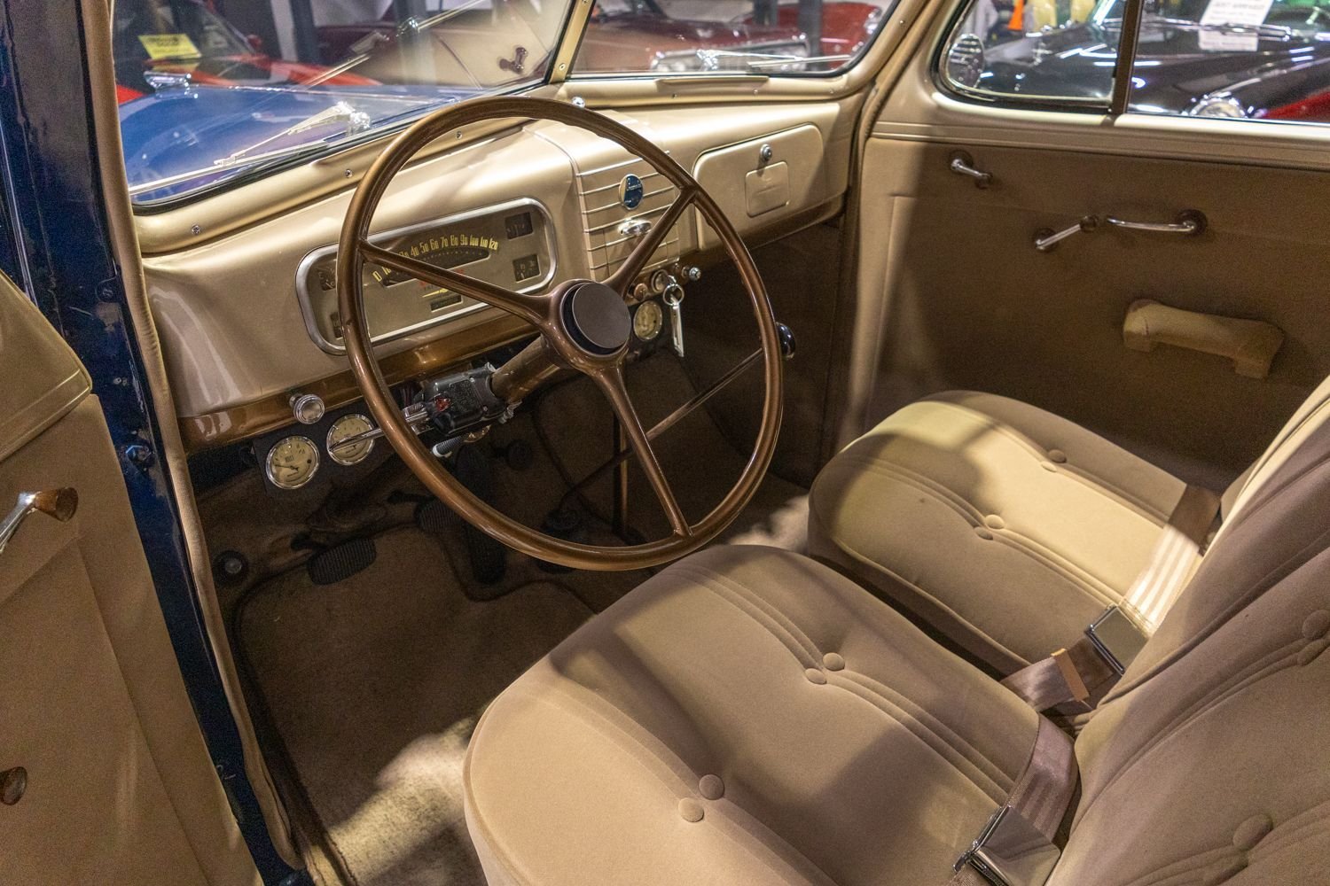 1938 Chevrolet Master - Town Sedan, foto 2