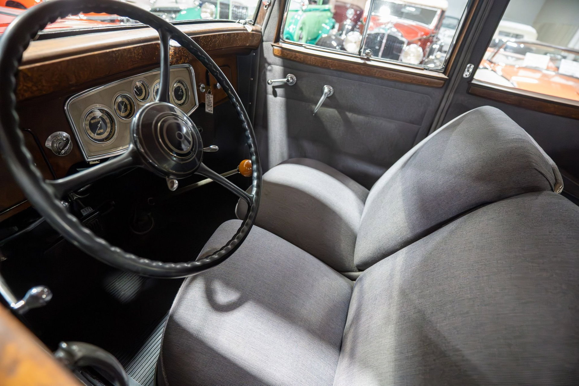 1933 Packard Single Eight - 5-Passenger Coupe, foto 2