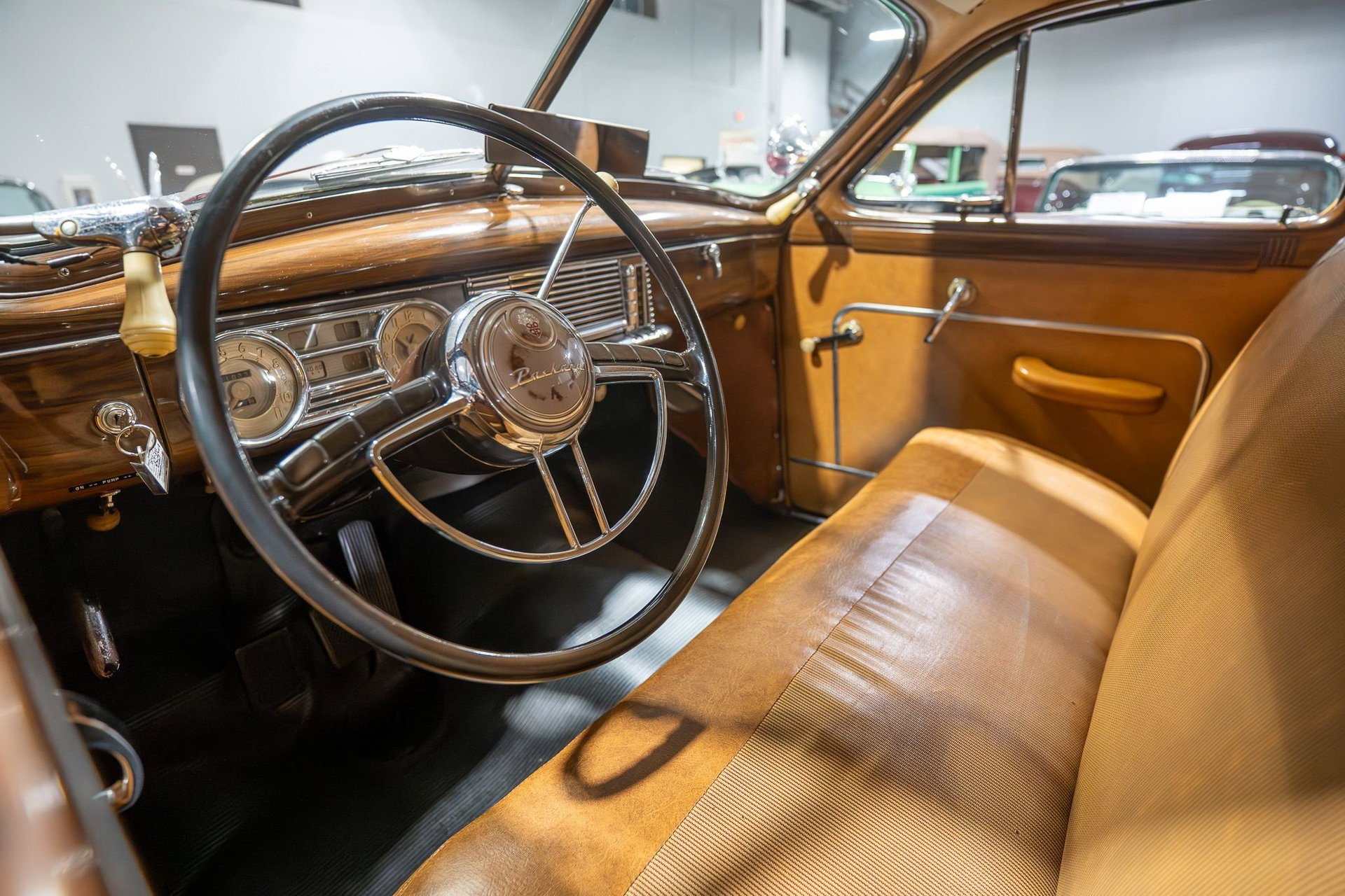 1948 Packard Eight, foto 2