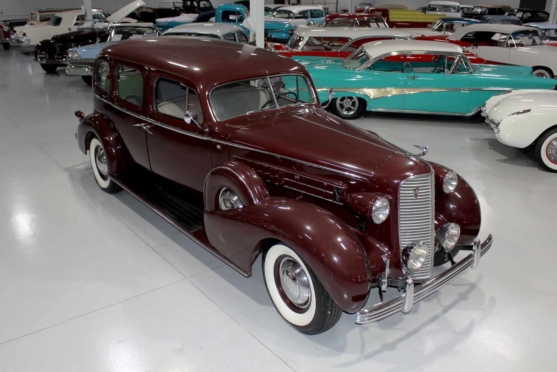 1936 Cadillac Series 85 - Fleetwood Touring Sedan, foto 7
