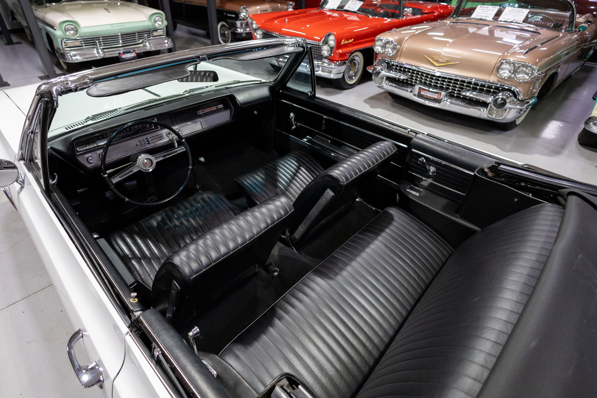 1965 Oldsmobile Cutlass, foto 2