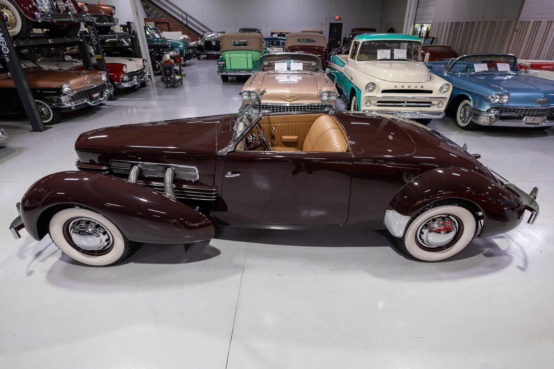 1937 Cord 812, foto 12