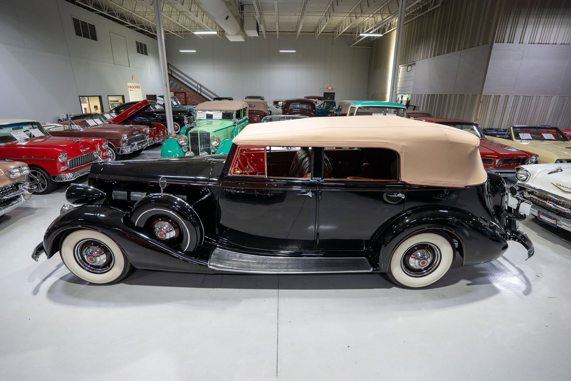 1937 Packard Super Eight, foto 12