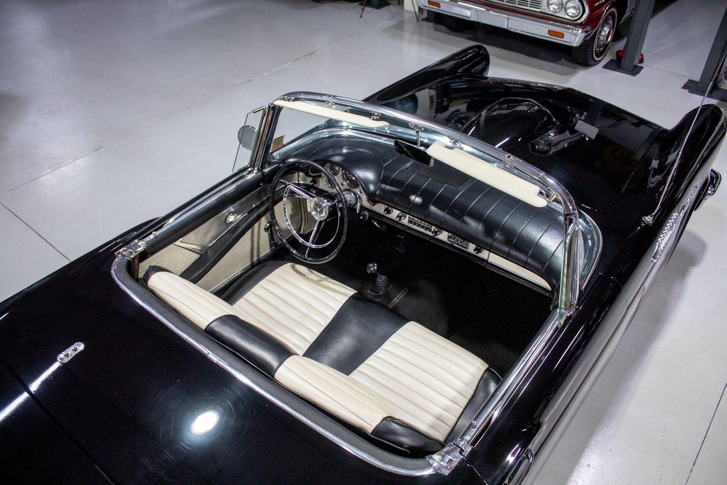 1957 Ford Thunderbird - E-Code Convertible, foto 2