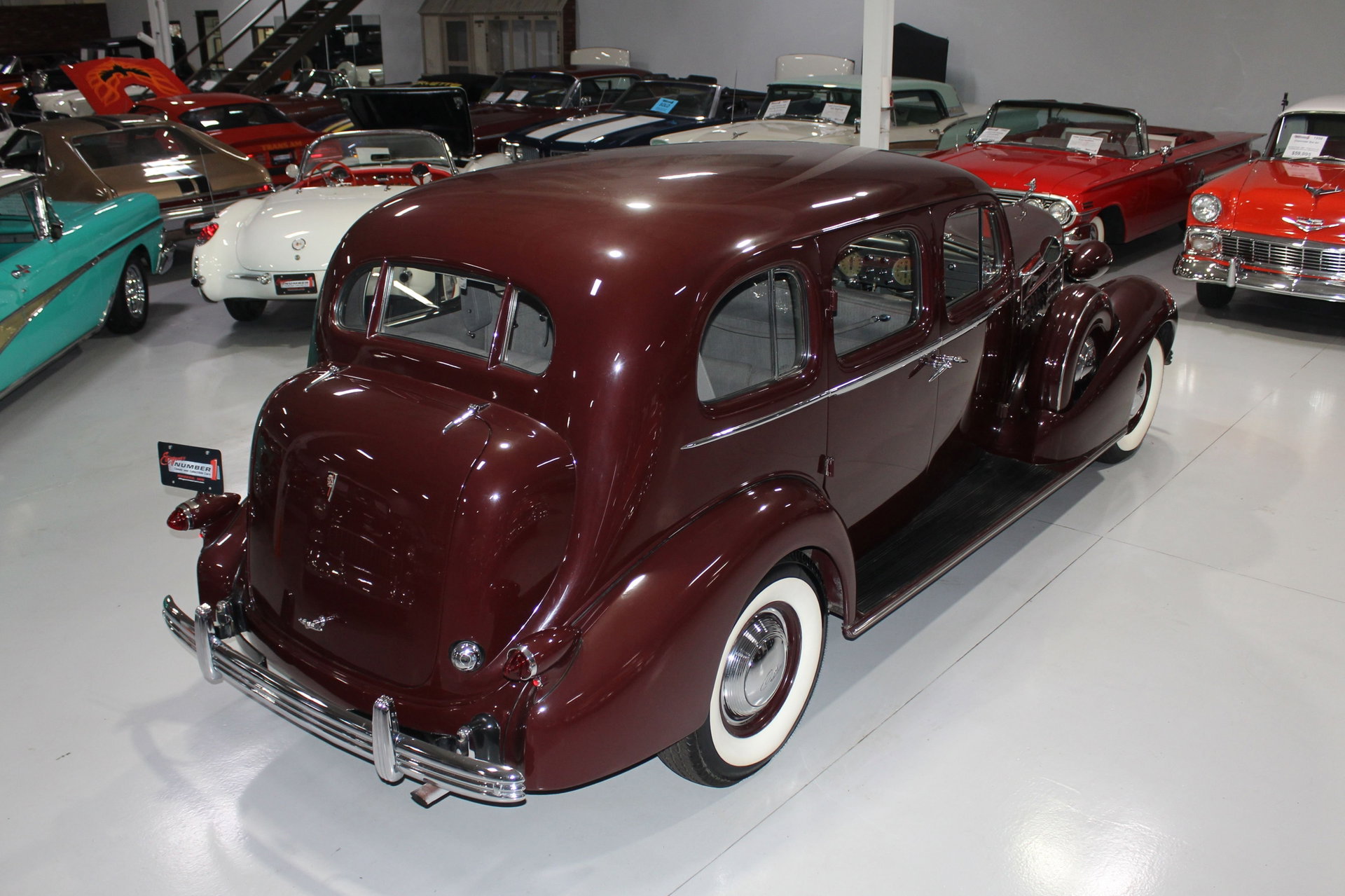 1936 Cadillac Series 85 - Fleetwood Touring Sedan, foto 9