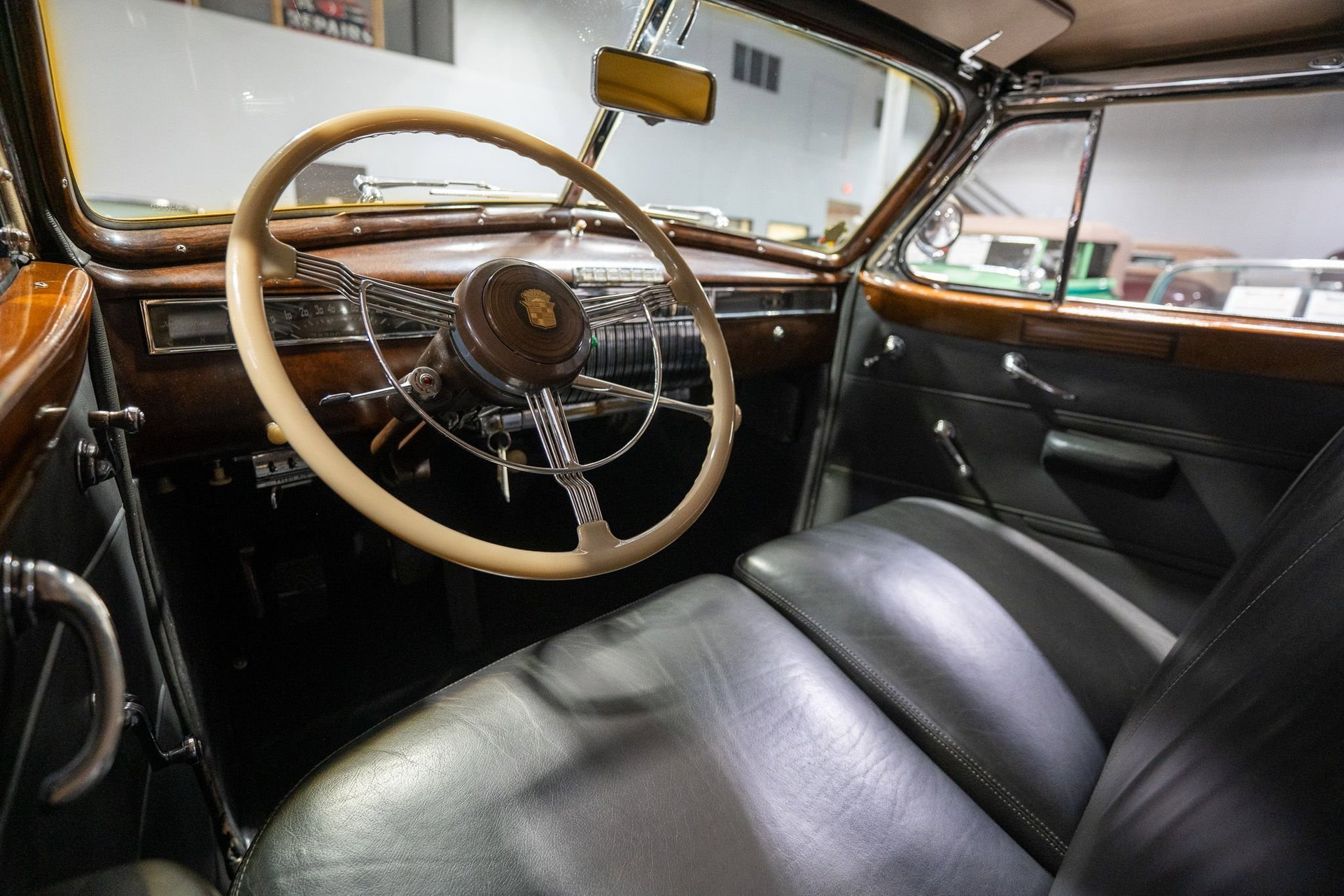 1940 Cadillac Series 75 - Convertible Sedan, foto 2