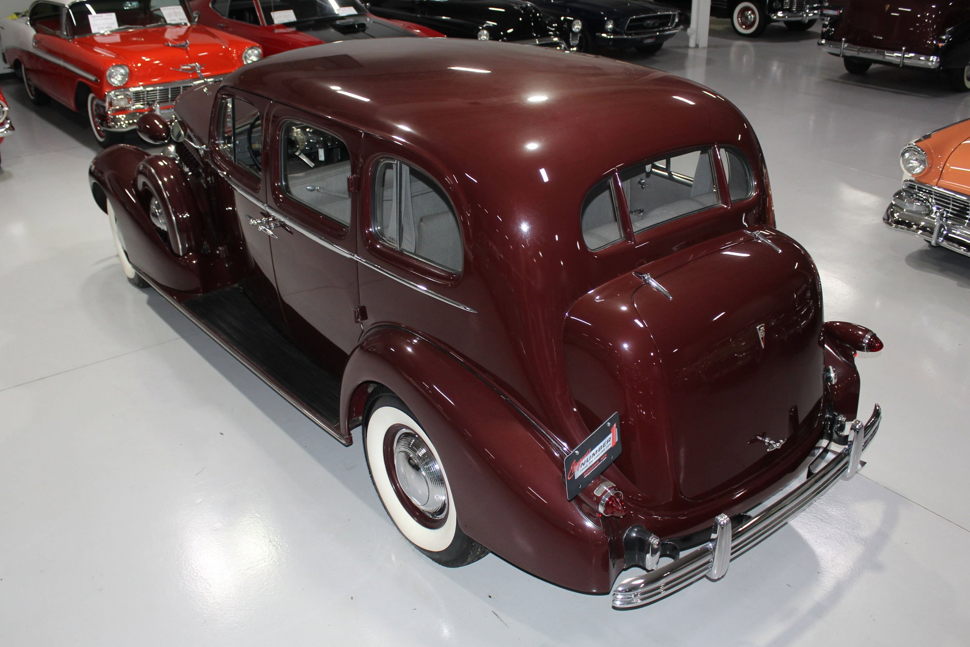 1936 Cadillac Series 85 - Fleetwood Touring Sedan, foto 11