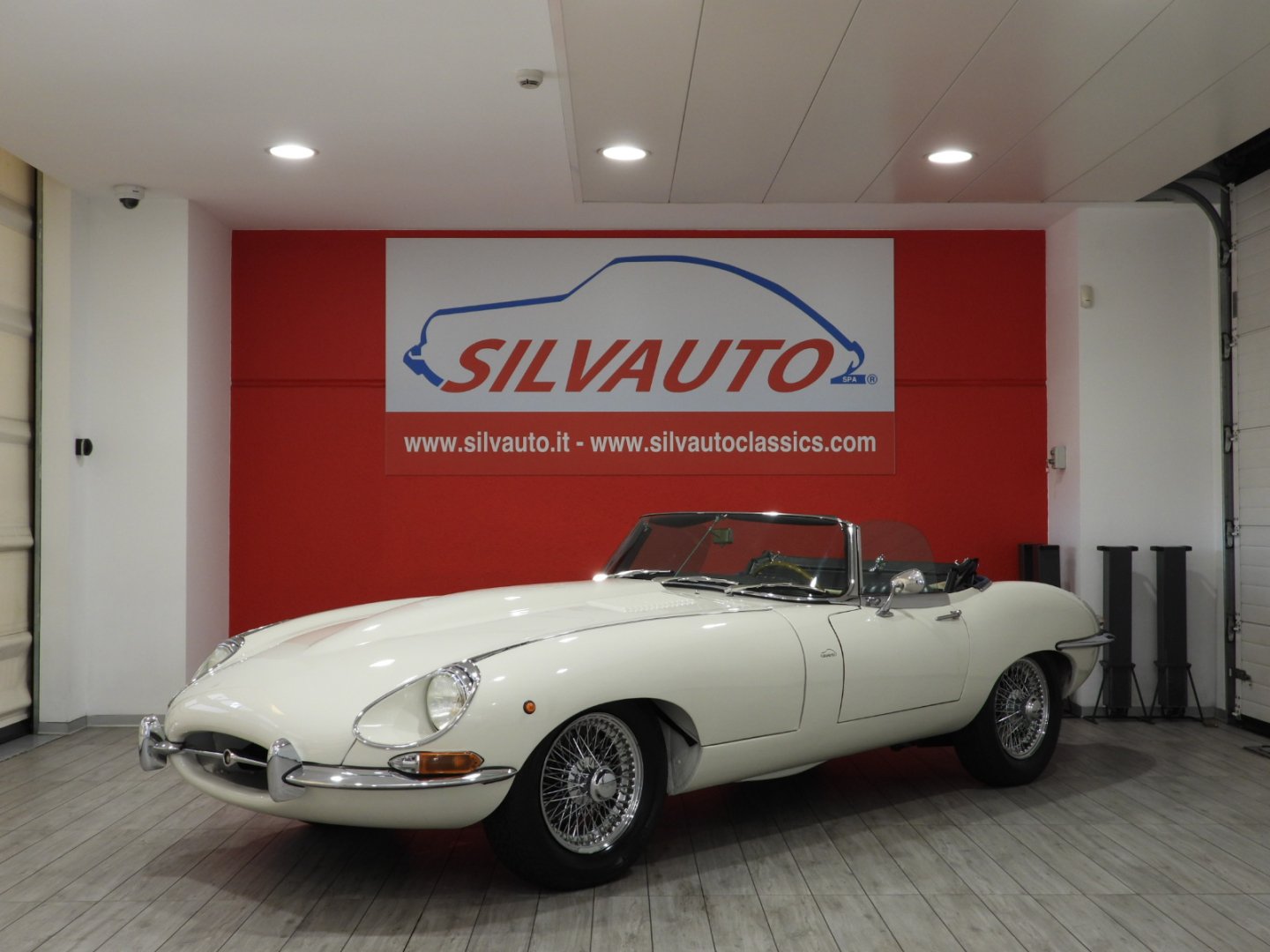 1968 Jaguar E-Type SII, foto 1