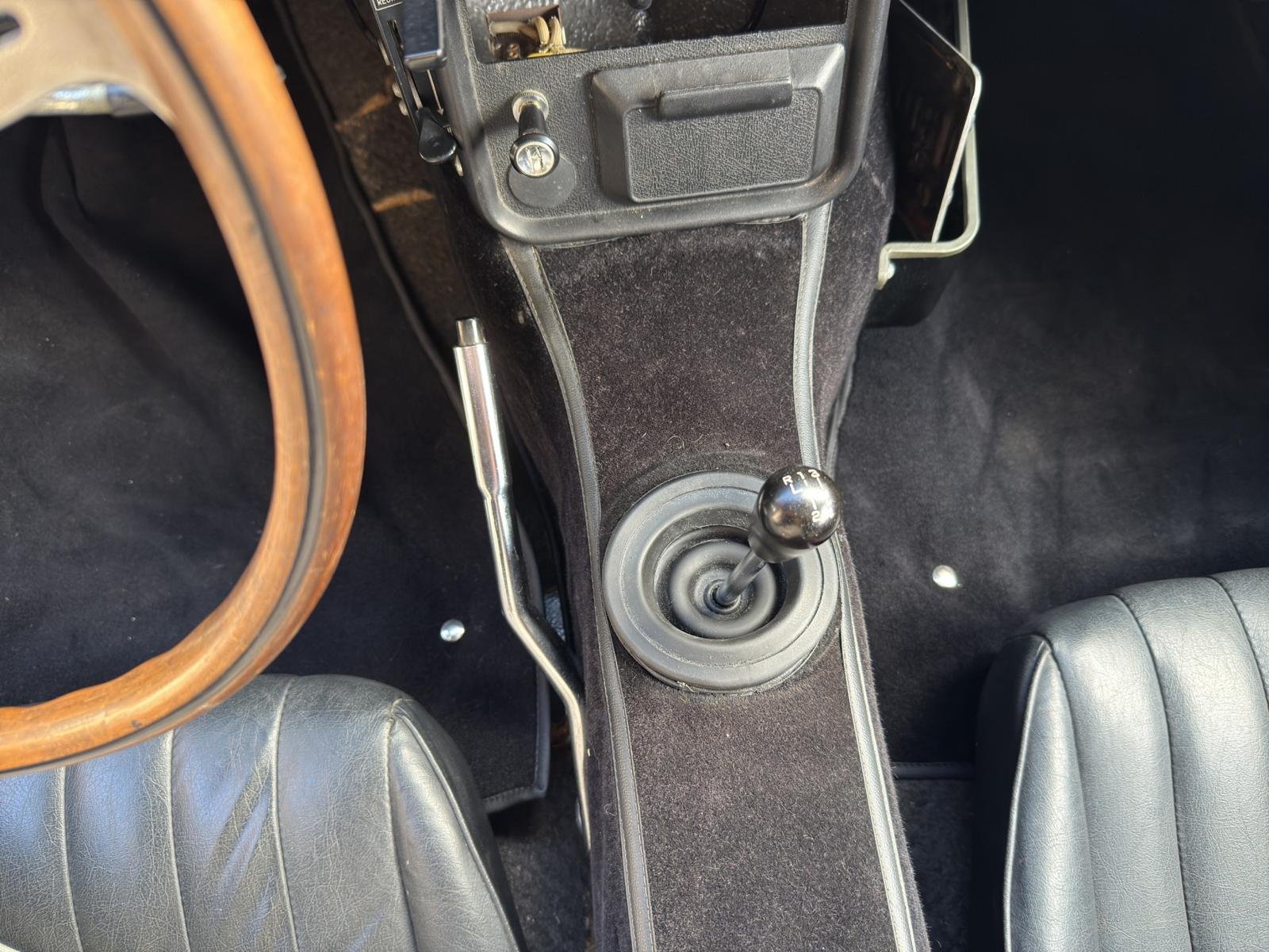 1966 Honda S600 - Full Restoration / LHD Coupé / less than 80 in LHD ever made ( 1800 total mainly in RHD), foto 11