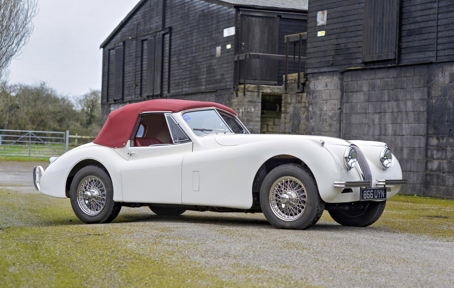 1953 Jaguar XK 120 - SE Drophead Coupe, foto 5