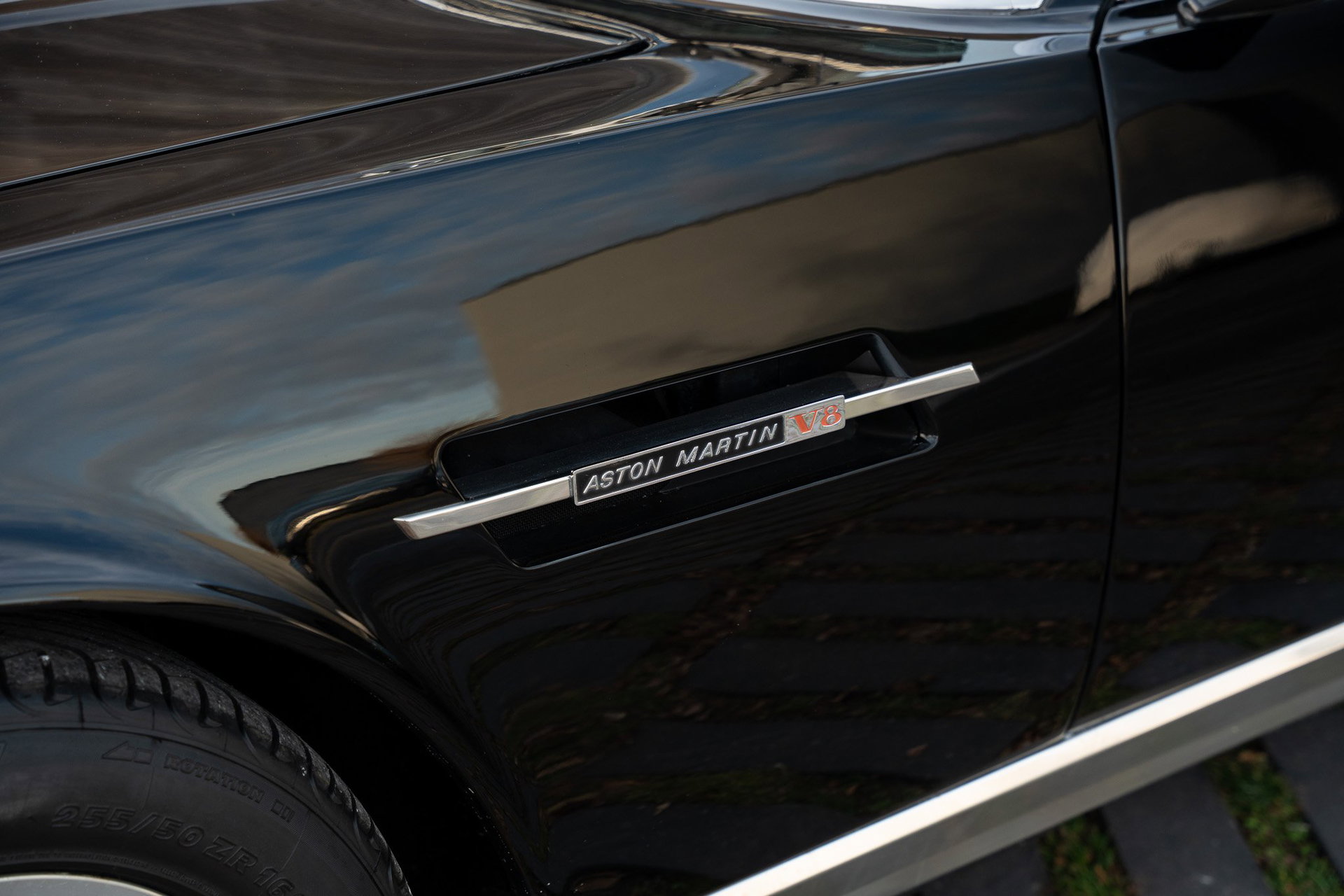 1980 Aston Martin V8 - Volante (ZF manual 5-speed), foto 7