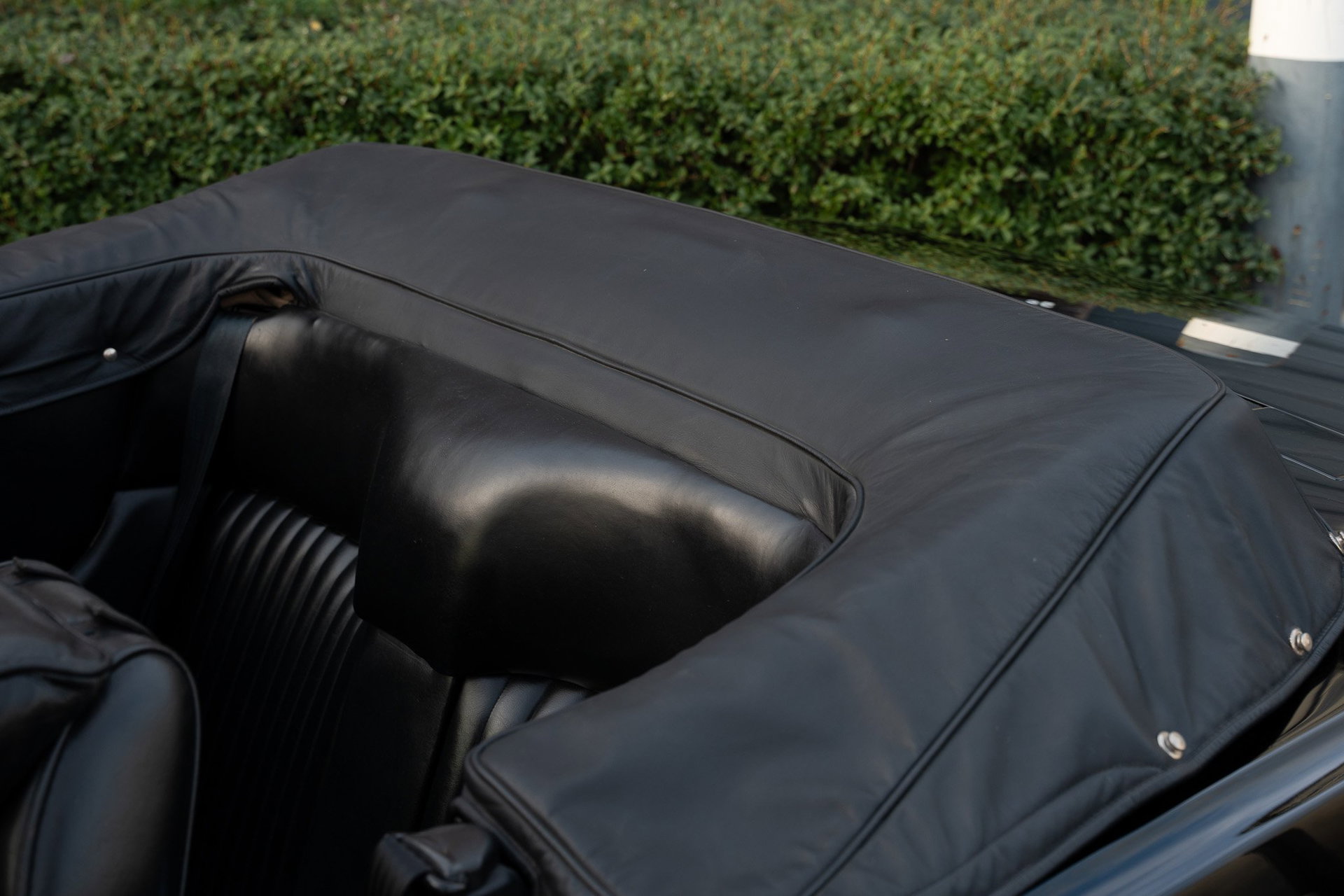 1980 Aston Martin V8 - Volante (ZF manual 5-speed), foto 10