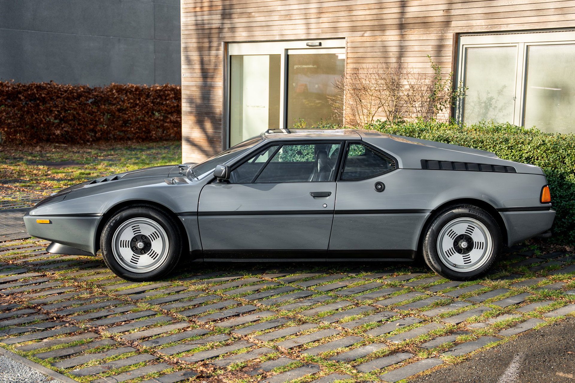1979 BMW M1 - Chassis no. 4301043 | 1 of 4 in Grey | German delivered, foto 2